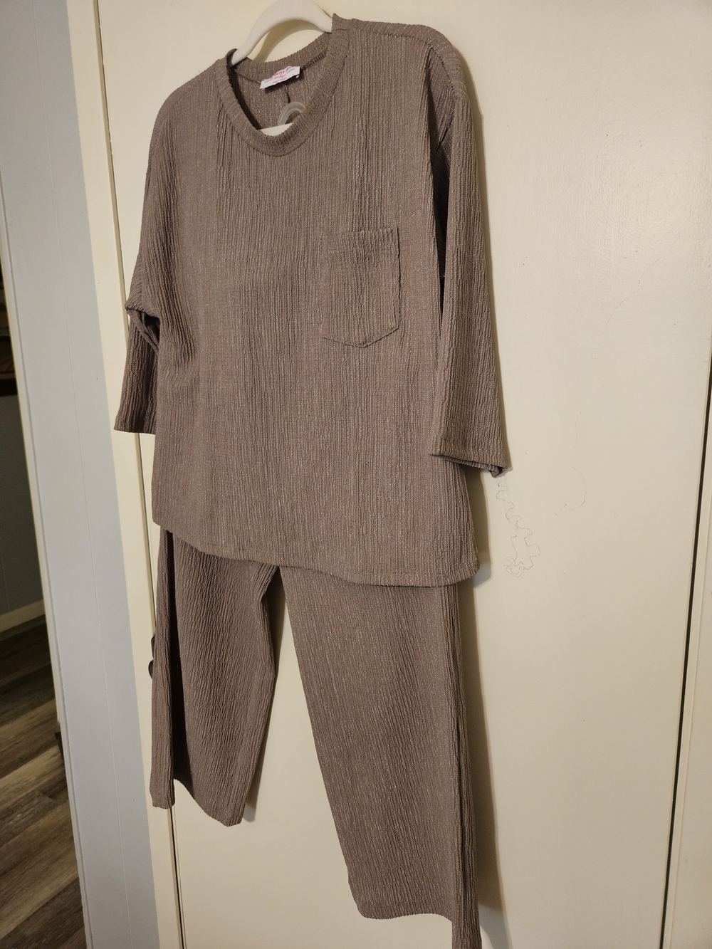 Women's Wide-Leg Two-Piece Set in Silver Gray